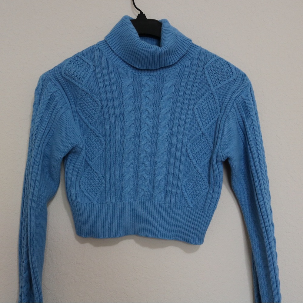 Kendall & Kylie turtle-neck